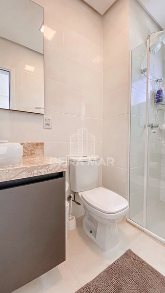 Duplex frente leste totalmente mobiliado e somente 2 quadras do mar!: 24ª foto da galeria de imagens do imóvel