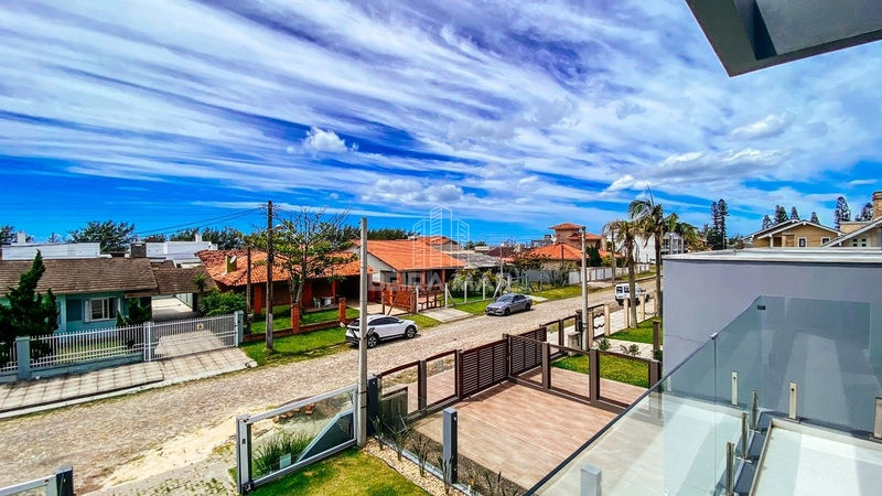 Duplex frente leste totalmente mobiliado e somente 2 quadras do mar!: 26ª foto da galeria de imagens do imóvel