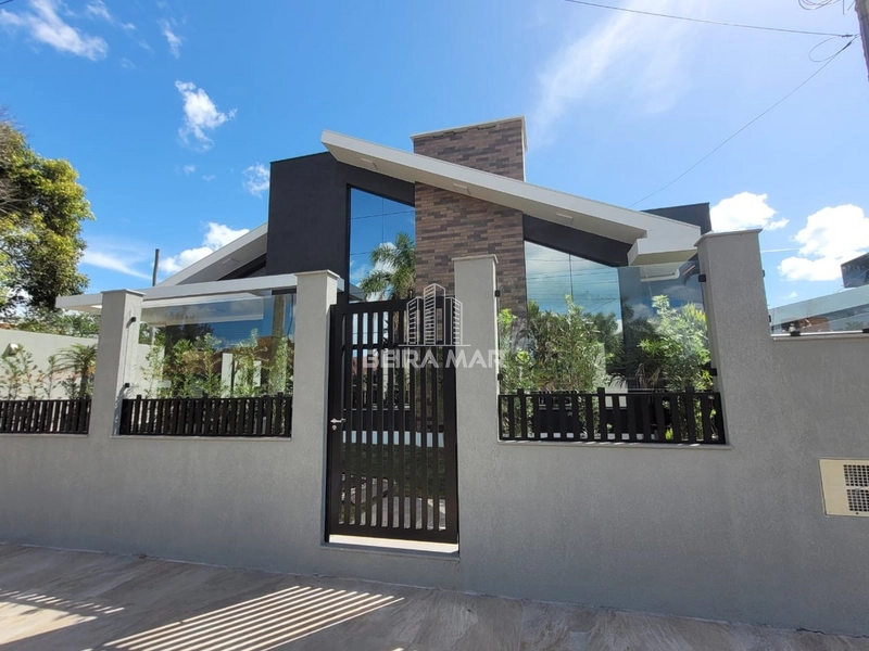 Belíssima casa em Xangri-lá!: 1ª foto da galeria de imagens do imóvel