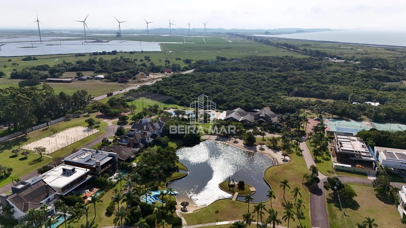 Casa no Condomínio Bosques de Atlântida á beira do lago!: 27ª foto da galeria de imagens do imóvel