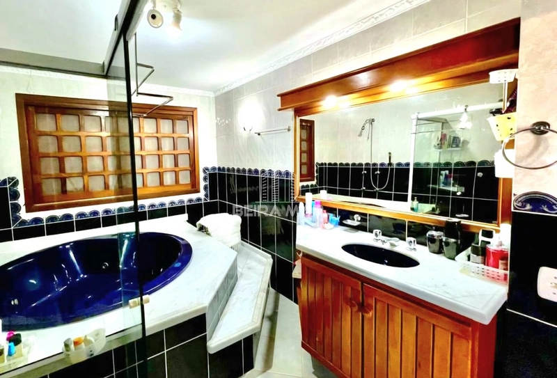 Belíssima casa em Xangrí-la!: 13ª foto da galeria de imagens do imóvel