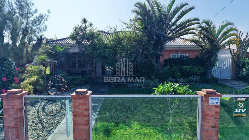 CASA EM ATLÂNTIDA  À VENDA PRÓXIMO AO MAR (4 quadras): 8ª foto da galeria de imagens do imóvel