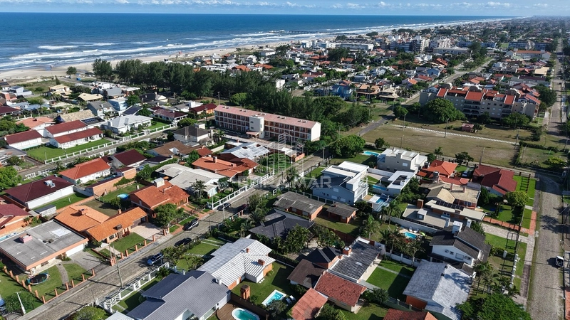 CASA EM ATLÂNTIDA  À VENDA PRÓXIMO AO MAR (4 quadras): 20ª foto da galeria de imagens do imóvel
