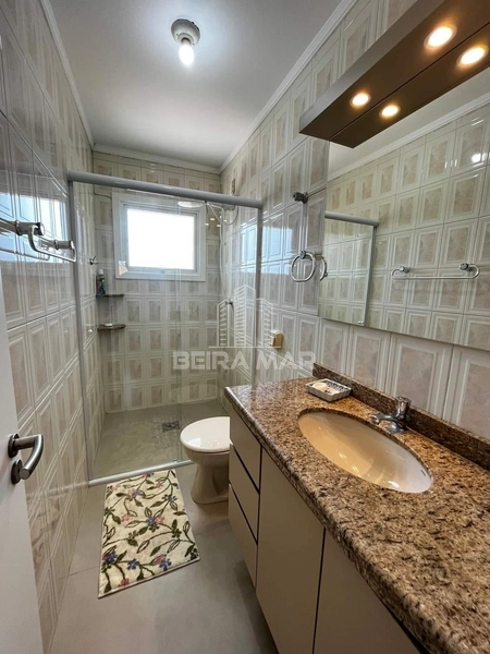 Duplex em Xangri-lá: 5ª foto da galeria de imagens do imóvel