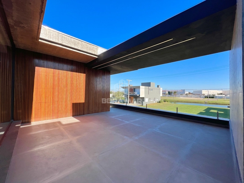 Casa em Condomínio: 2ª foto da galeria de imagens do imóvel
