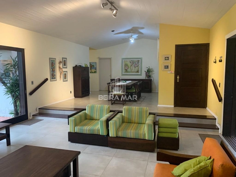 Casa na Avenida Paraguassú!: 2ª foto da galeria de imagens do imóvel