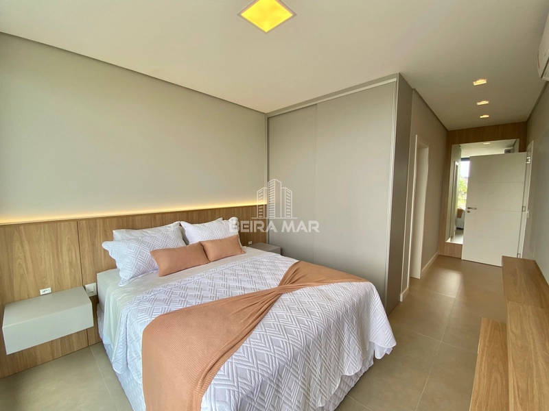 Mansão com 06 suítes, beira lago, infra completa.: 37ª foto da galeria de imagens do imóvel