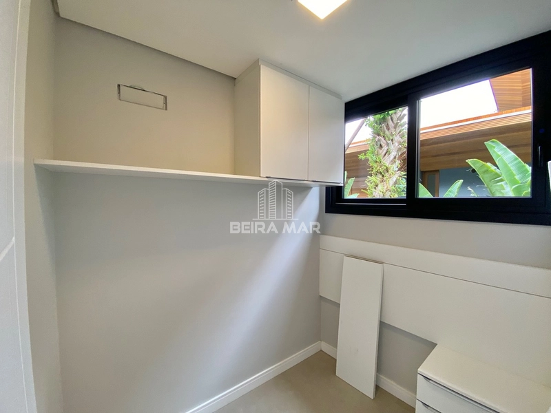 Mansão com 06 suítes, beira lago, infra completa.: 18ª foto da galeria de imagens do imóvel