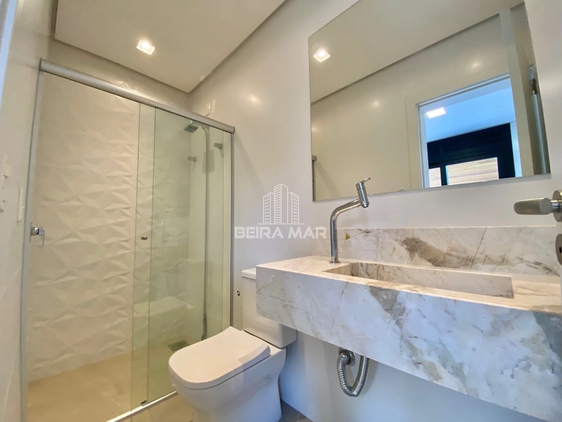Mansão com 06 suítes, beira lago, infra completa.: 17ª foto da galeria de imagens do imóvel