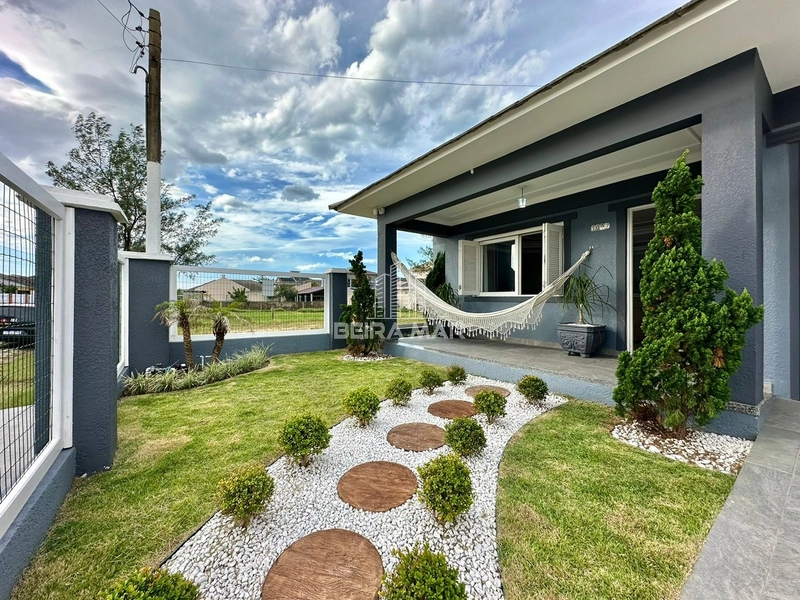 Maravilhosa casa em Atlântida Sul!: 6ª foto da galeria de imagens do imóvel