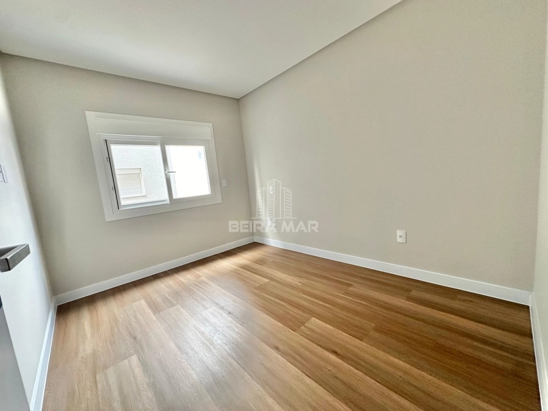 Apartamento na Zona Nova: 26ª foto da galeria de imagens do imóvel