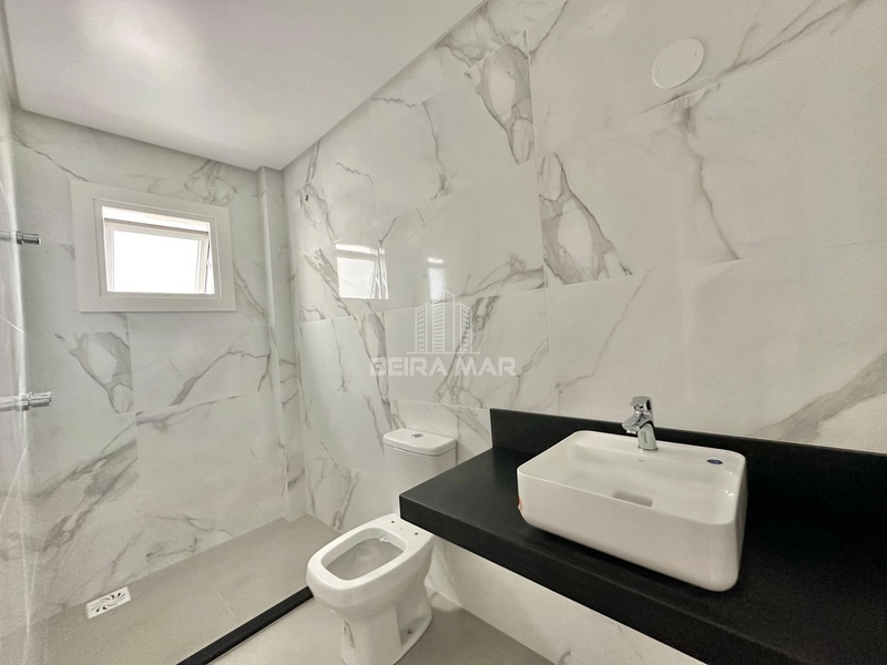 Apartamento na Zona Nova: 12ª foto da galeria de imagens do imóvel