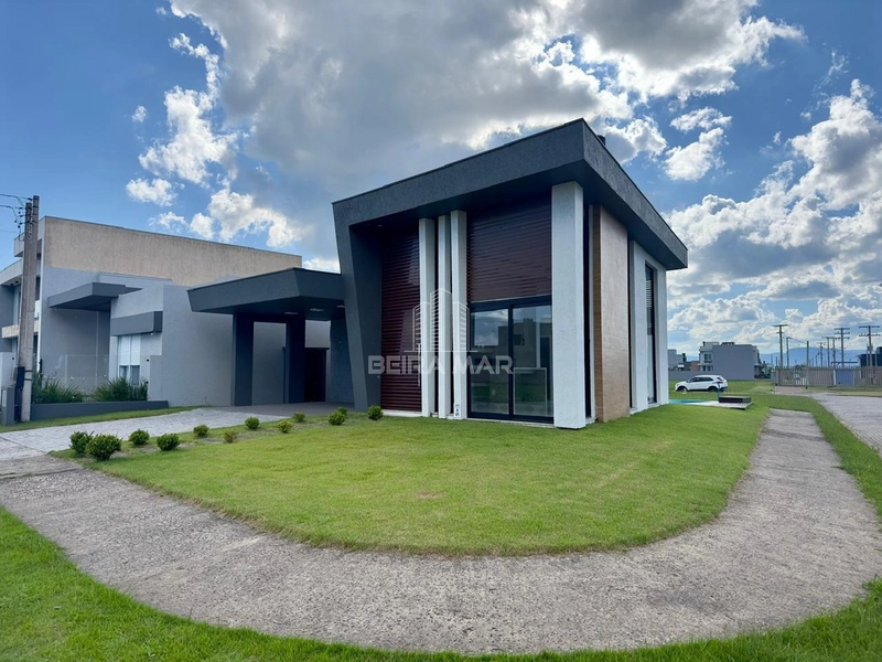 Casa em Condomínio: 1ª foto da galeria de imagens do imóvel