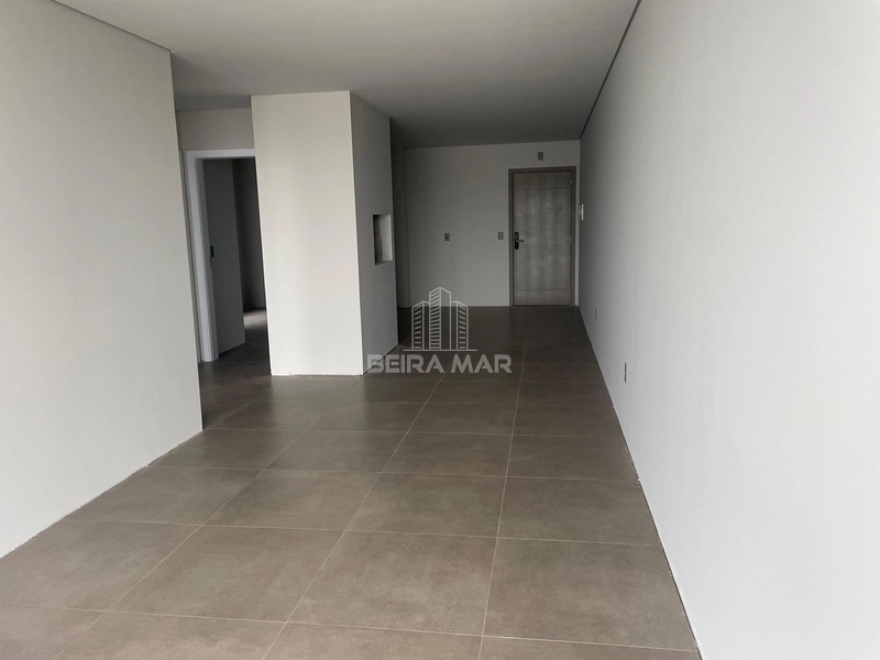 Apartamento na avenida principal de Atlântida!: 13ª foto da galeria de imagens do imóvel