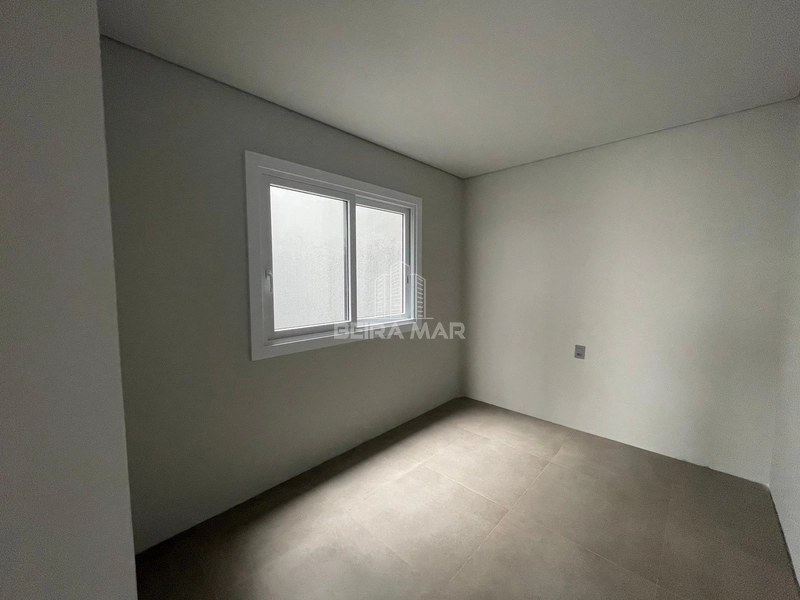 Apartamento na avenida principal de Atlântida!: 10ª foto da galeria de imagens do imóvel