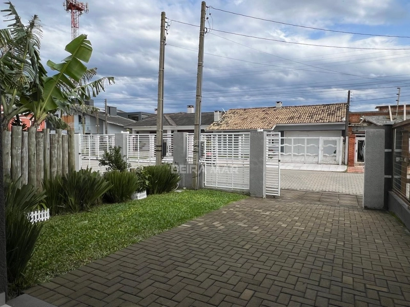 Casa em Noiva do Mar á quatro quadras do mar mobiliada !: 10ª foto da galeria de imagens do imóvel