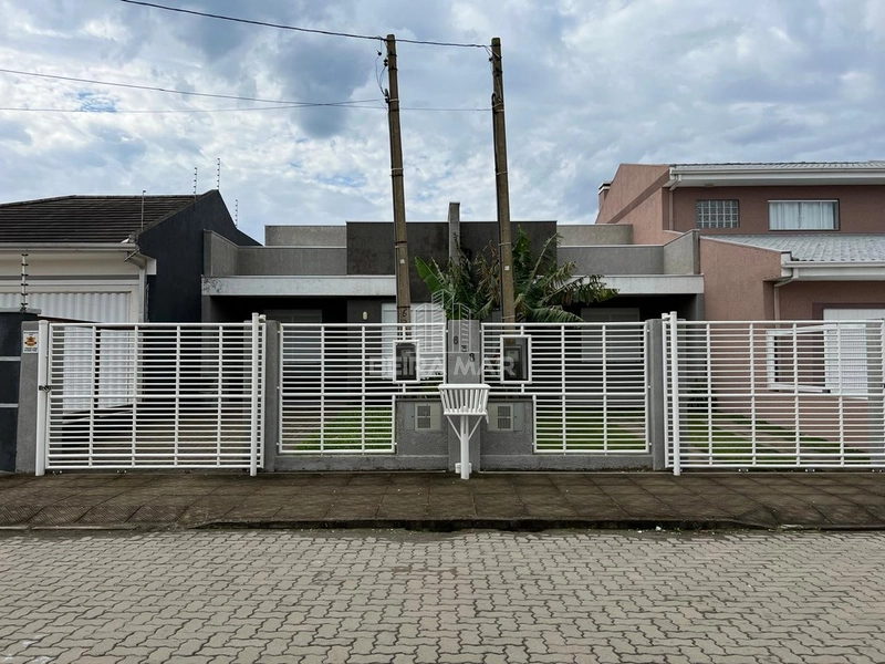 Casa em Noiva do Mar á quatro quadras do mar mobiliada !: 6ª foto da galeria de imagens do imóvel