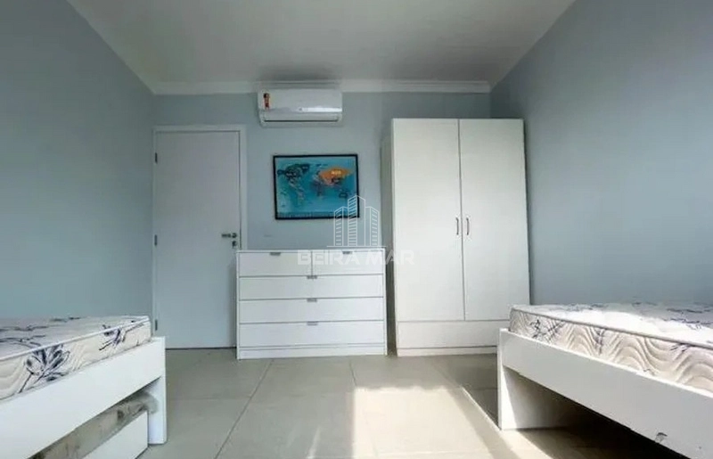 Casa beira lago no Condomínio Villagio: 7ª foto da galeria de imagens do imóvel