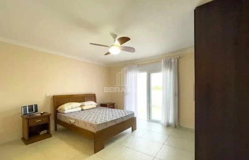 Casa beira lago no Condomínio Villagio: 2ª foto da galeria de imagens do imóvel