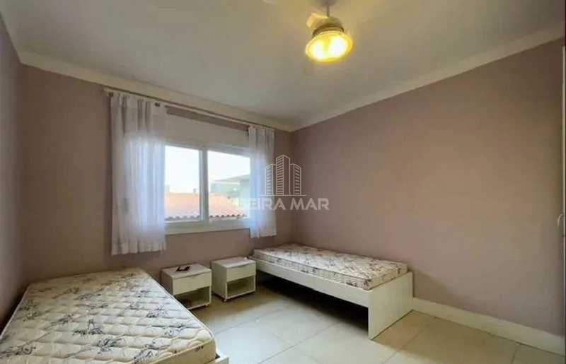 Casa beira lago no Condomínio Villagio: 11ª foto da galeria de imagens do imóvel
