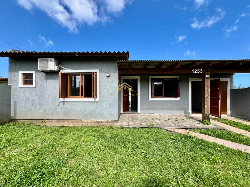 Atlântida Sul - Casa à venda : 2ª foto da galeria de imagens do imóvel