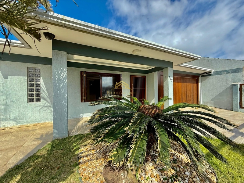 Mariápolis - Casa à venda  : 2ª foto da galeria de imagens do imóvel