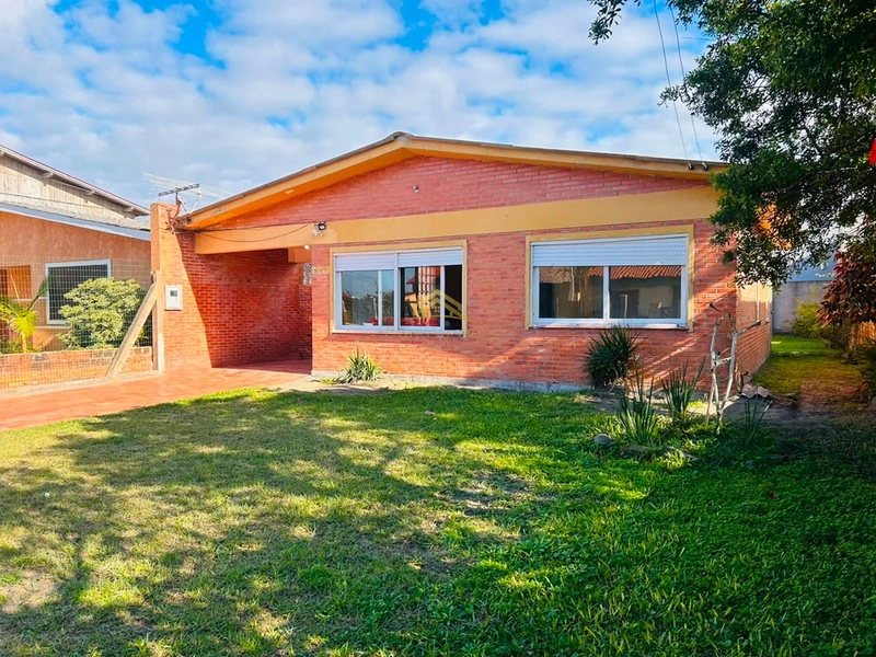 Casa a150 metros do Mar : 1ª foto da galeria de imagens do imóvel