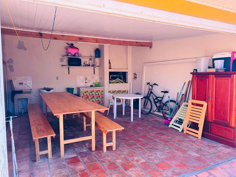 Casa a150 metros do Mar : 12ª foto da galeria de imagens do imóvel