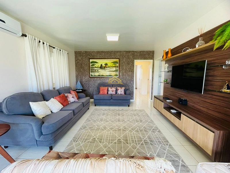 Imóvel com 2 Terrenos e Piscina em Mariapólis : 4ª foto da galeria de imagens do imóvel