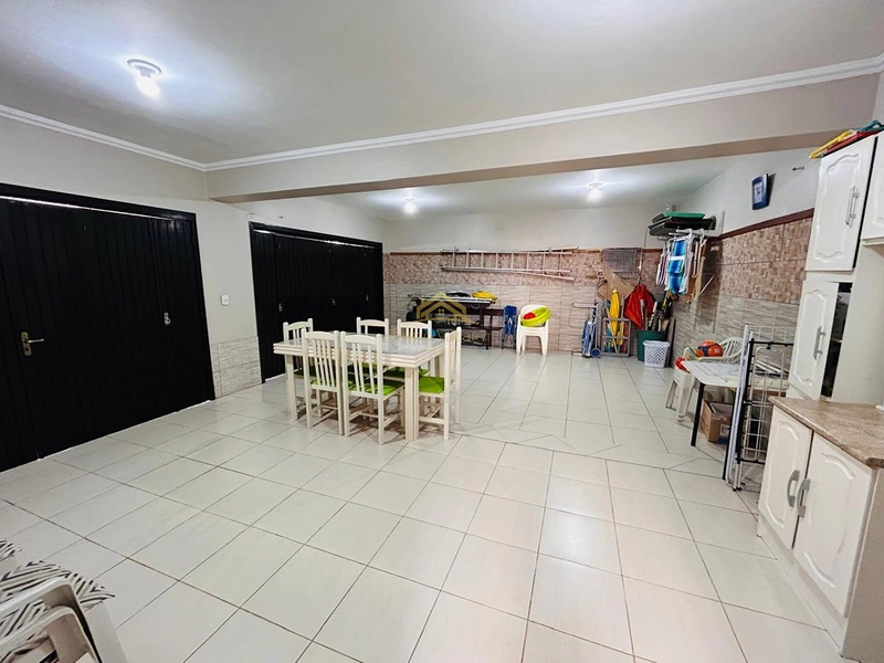 Imóvel de Esquina no Centro de Atlântida Sul : 12ª foto da galeria de imagens do imóvel