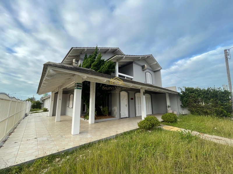 Atlântida Sul - Casa à venda : 2ª foto da galeria de imagens do imóvel