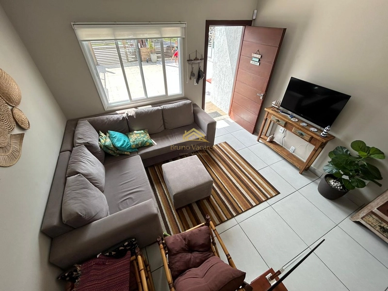 Rainha do Mar - Casa à venda : 2ª foto da galeria de imagens do imóvel