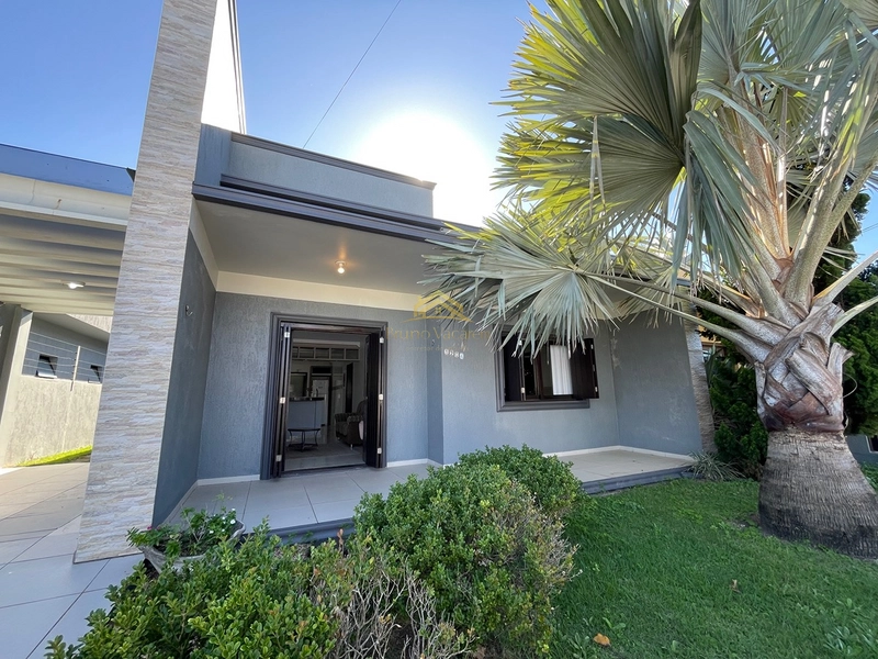 Atlântida Sul - Casa à venda : 2ª foto da galeria de imagens do imóvel