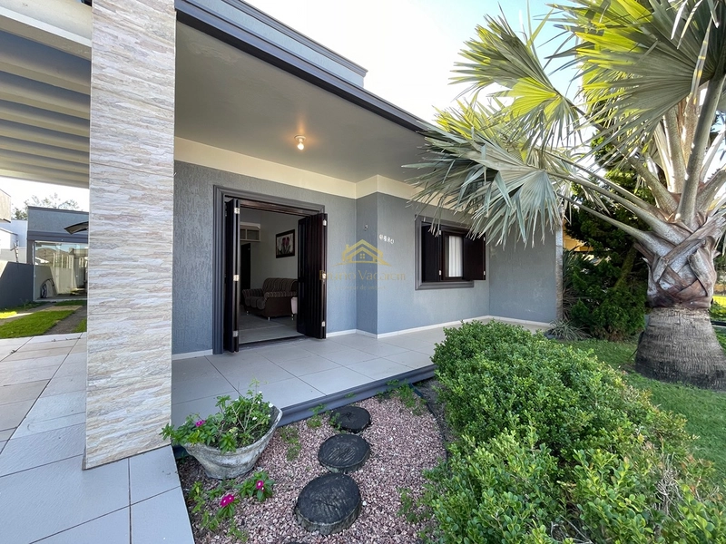 Atlântida Sul - Casa à venda : 3ª foto da galeria de imagens do imóvel