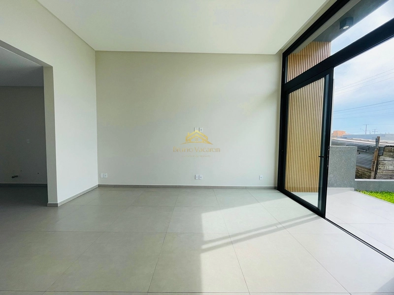 Imóvel à venda em Atlântida Sul : 4ª foto da galeria de imagens do imóvel