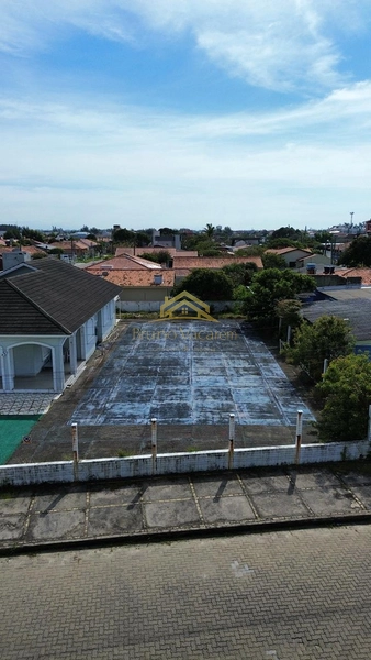 Terreno em Noiva do Mar : 4ª foto da galeria de imagens do imóvel
