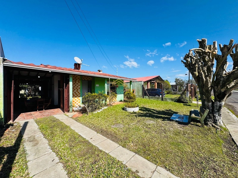 Atlântida Sul - Casa à venda : 3ª foto da galeria de imagens do imóvel