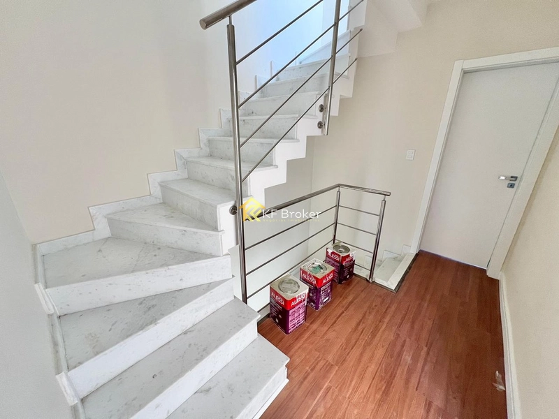 Sobrados à Venda no Residencial Belmont - Uberaba, Curitiba/PR: 7ª foto da galeria de imagens do imóvel