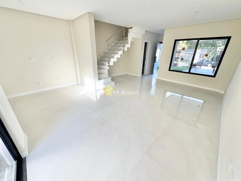 Sobrados à Venda no Residencial Belmont - Uberaba, Curitiba/PR: 5ª foto da galeria de imagens do imóvel