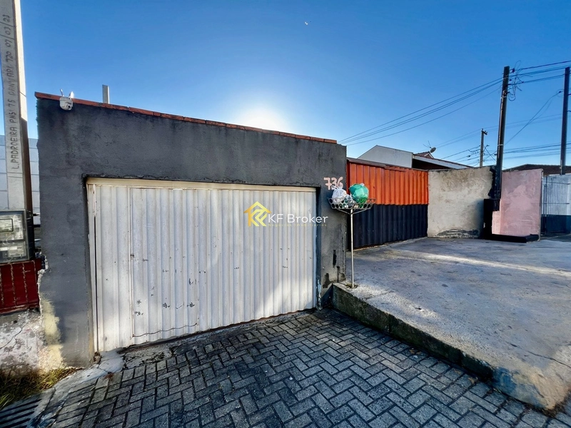 Terreno com Casa de Madeira e Contêiner Comercial – Campo Pequeno: 3ª foto da galeria de imagens do imóvel