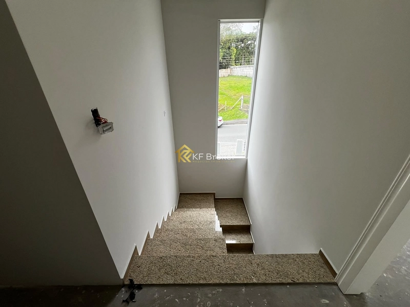Sobrado Triplex à Venda – Bairro Arruda, Colombo/PR: 14ª foto da galeria de imagens do imóvel