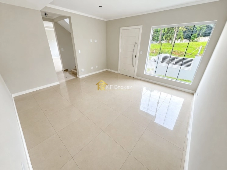 Sobrado Triplex à Venda – Bairro Arruda, Colombo/PR: 5ª foto da galeria de imagens do imóvel
