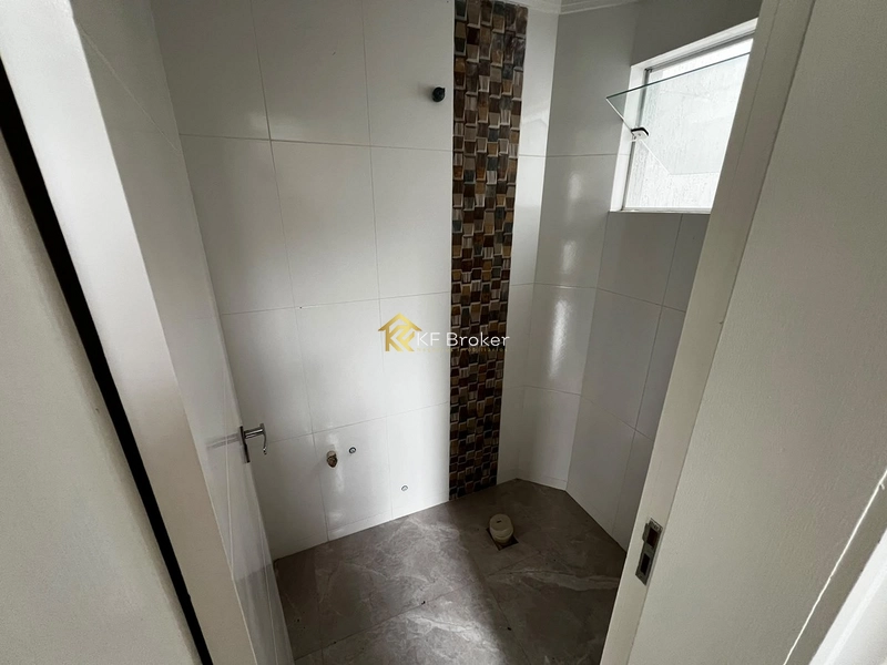 Sobrado Triplex à Venda – Bairro Arruda, Colombo/PR: 7ª foto da galeria de imagens do imóvel