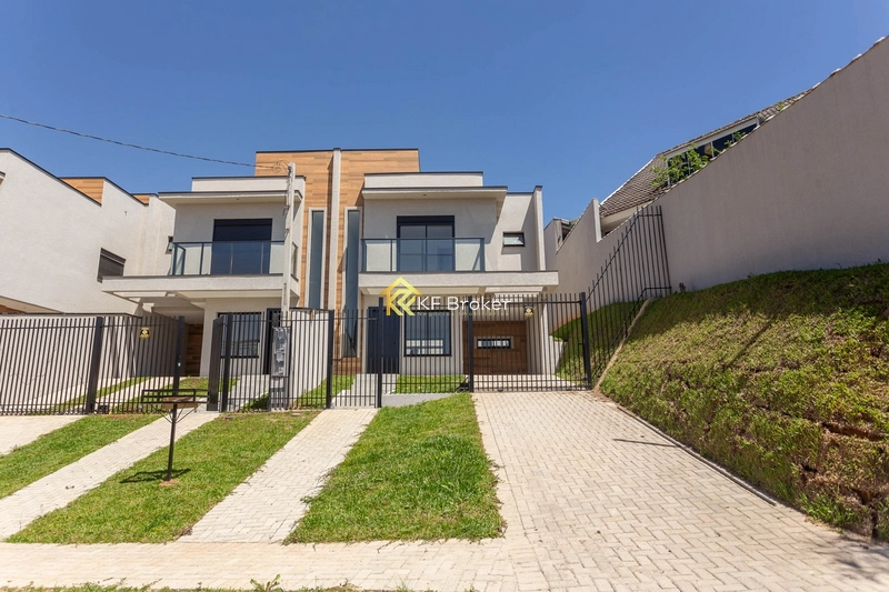 Sobrado à Venda, com 3 quartos – Atuba, Curitiba/PR: 2ª foto da galeria de imagens do imóvel