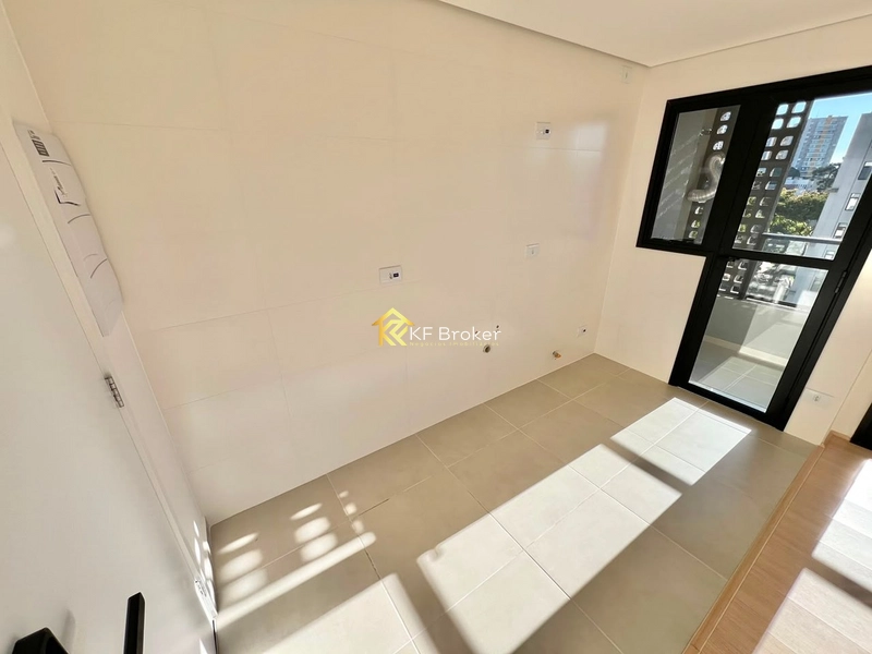 Apartamentos à Venda, com 02 quartos - Capão Raso, Curitiba/PR: 3ª foto da galeria de imagens do imóvel