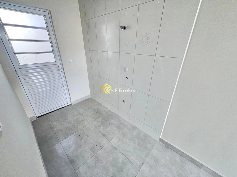 Casa em Condomínio à Venda, com 03 quartos - Jd. das Graças, Colombo: 7ª foto da galeria de imagens do imóvel