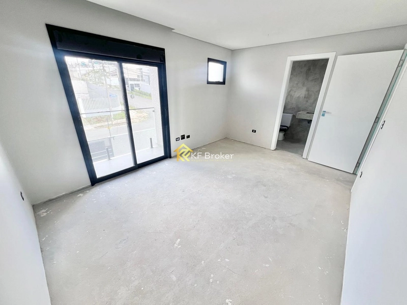 Sobrado Triplex de Esquina à Venda - Atuba, Curitiba/PR: 22ª foto da galeria de imagens do imóvel