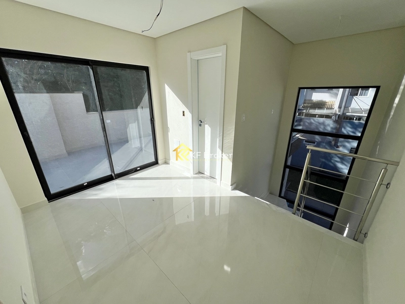 Sobrados à Venda no Residencial Belmont - Uberaba, Curitiba/PR: 20ª foto da galeria de imagens do imóvel