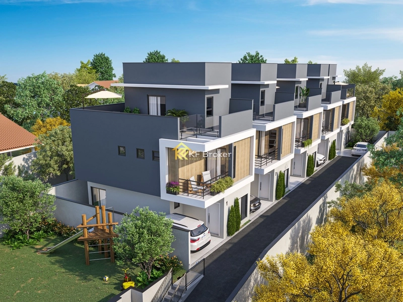 Sobrados Triplex à Venda, com 01 suíte - Bacacheri em Curitiba/PR: 2ª foto da galeria de imagens do imóvel