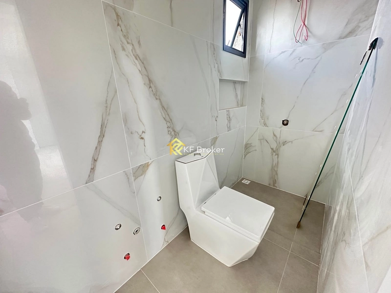 Sobrado em Condomínio à Venda – Santa Cândida, Curitiba/PR: 23ª foto da galeria de imagens do imóvel